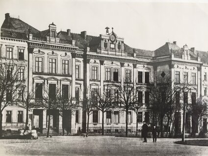 Gebude-1910