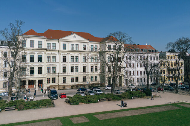 Joliot_Curie_Gymnasium_Goerlitz_2025_Paul_Glaser_203